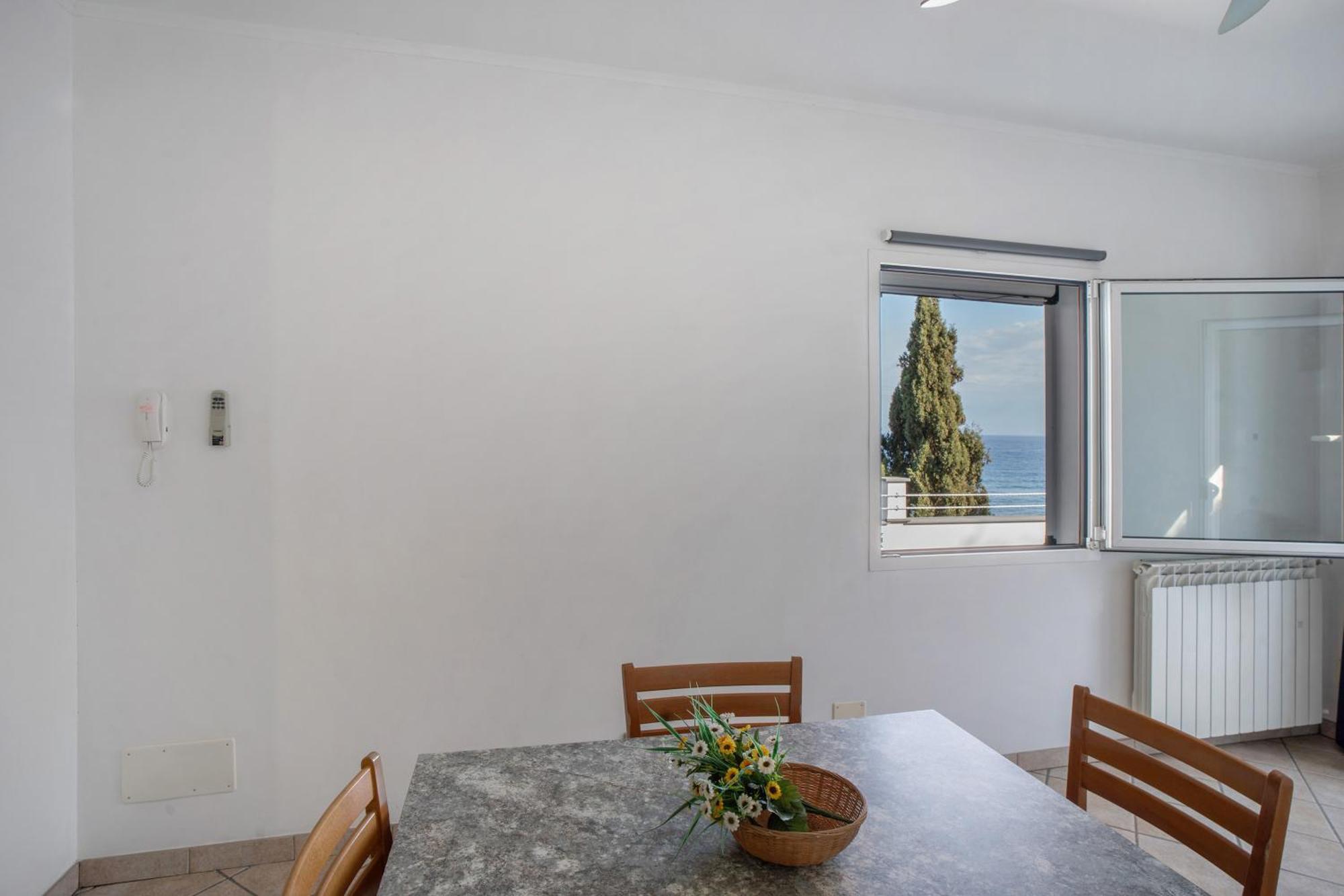 Apartament Alba Marina San Lorenzo al Mare Zewnętrze zdjęcie