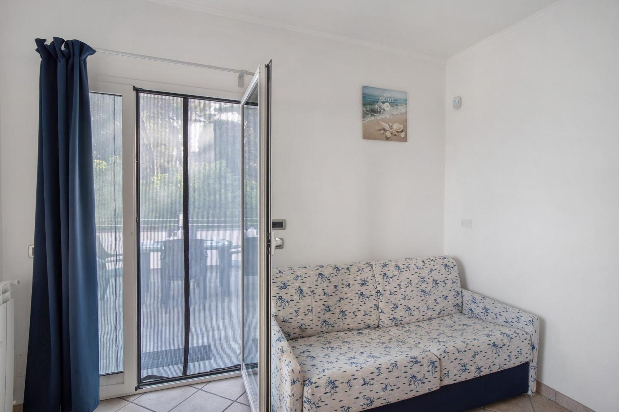 Apartament Alba Marina San Lorenzo al Mare Zewnętrze zdjęcie
